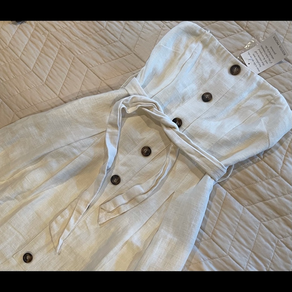 Linen strapless sundress